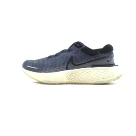 NIKE ZOOMX