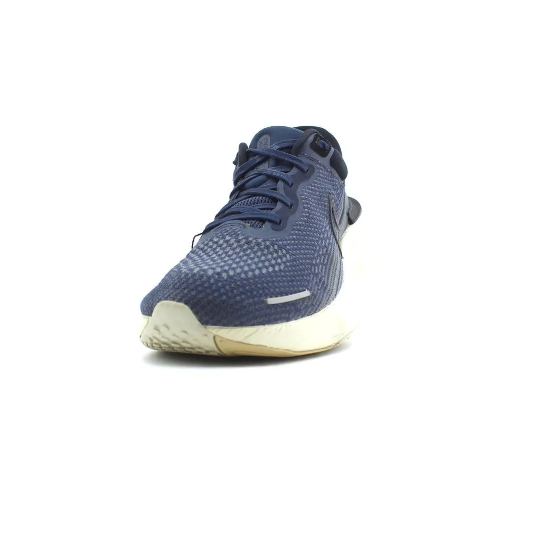 NIKE ZOOMX